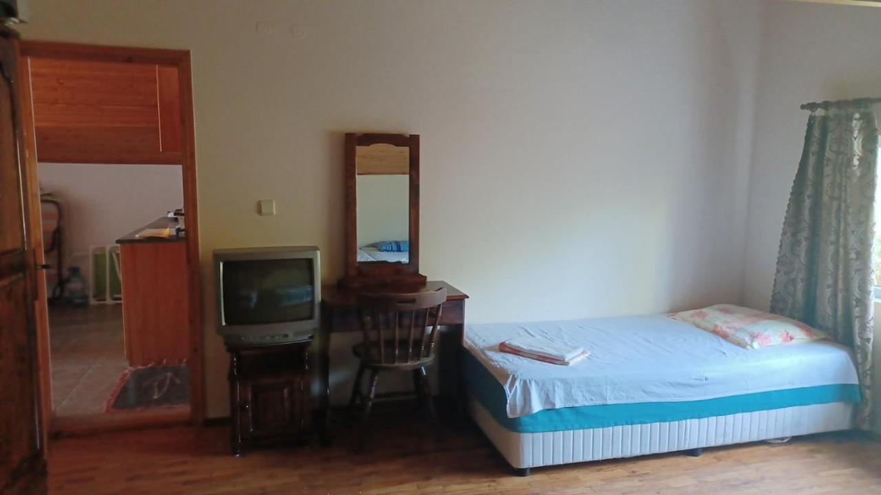 Popov Guest House Balchik Exterior photo