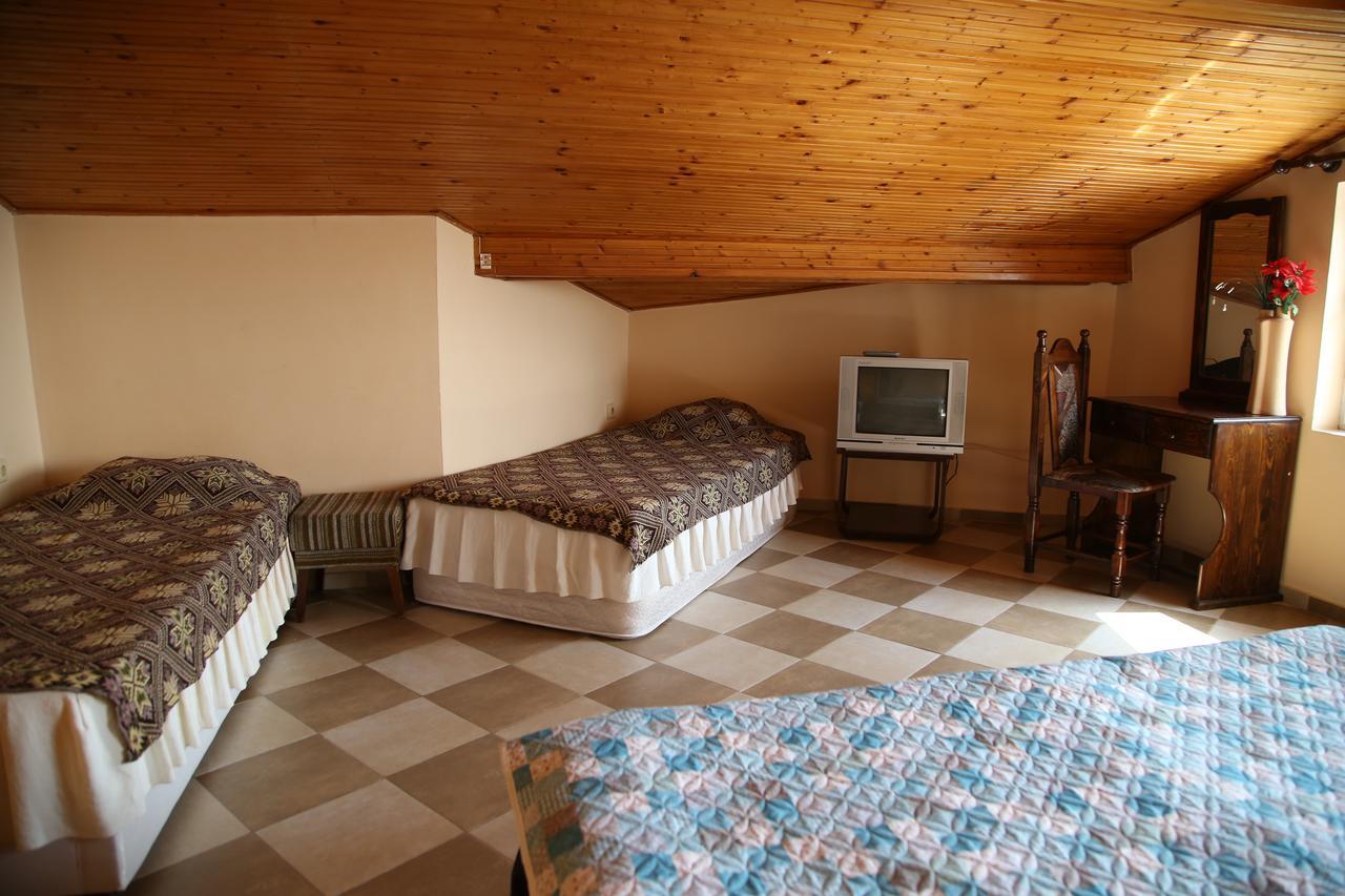 Popov Guest House Balchik Exterior photo