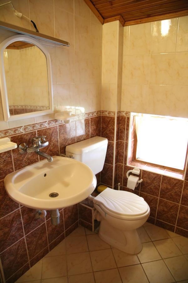Popov Guest House Balchik Exterior photo