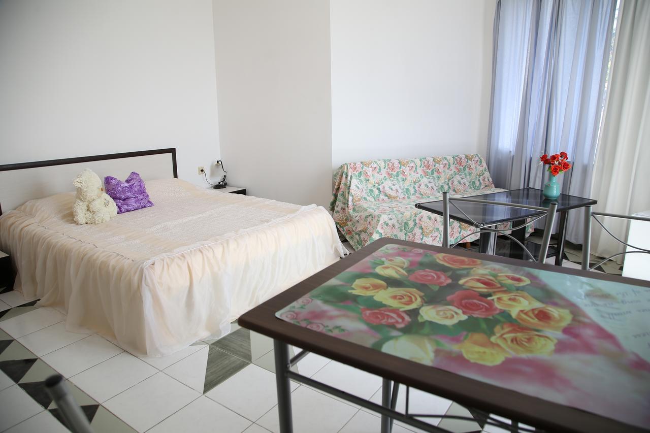 Popov Guest House Balchik Exterior photo