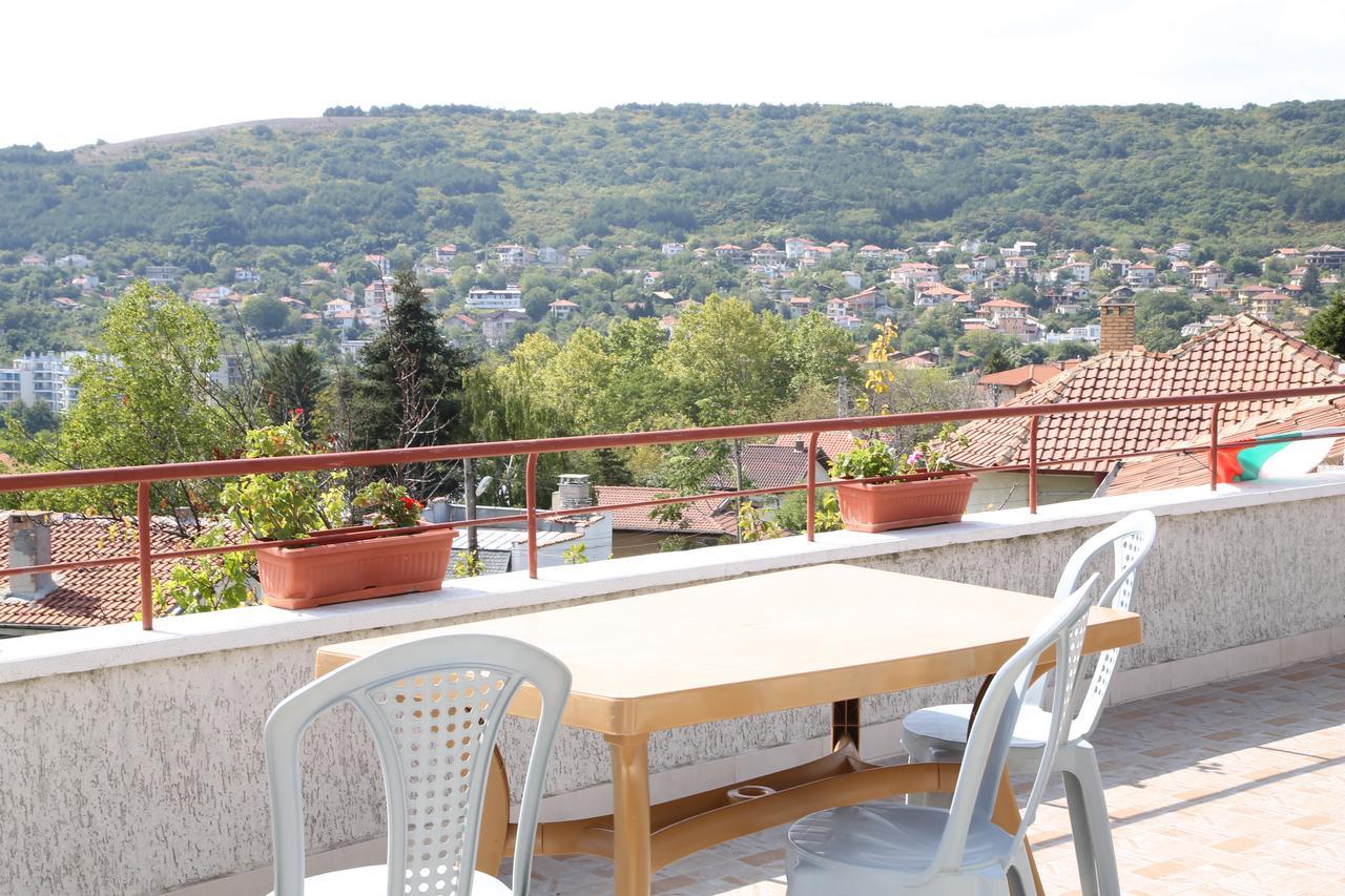 Popov Guest House Balchik Exterior photo