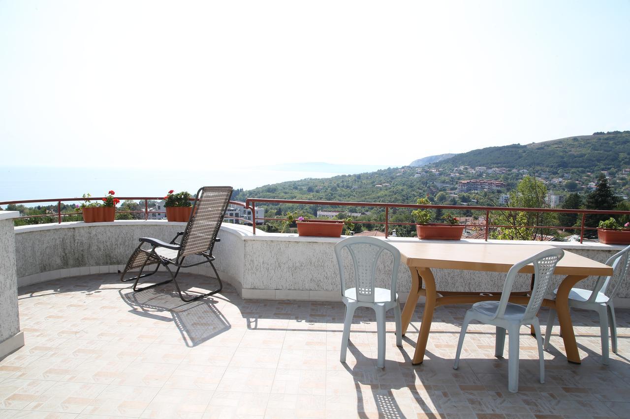 Popov Guest House Balchik Exterior photo
